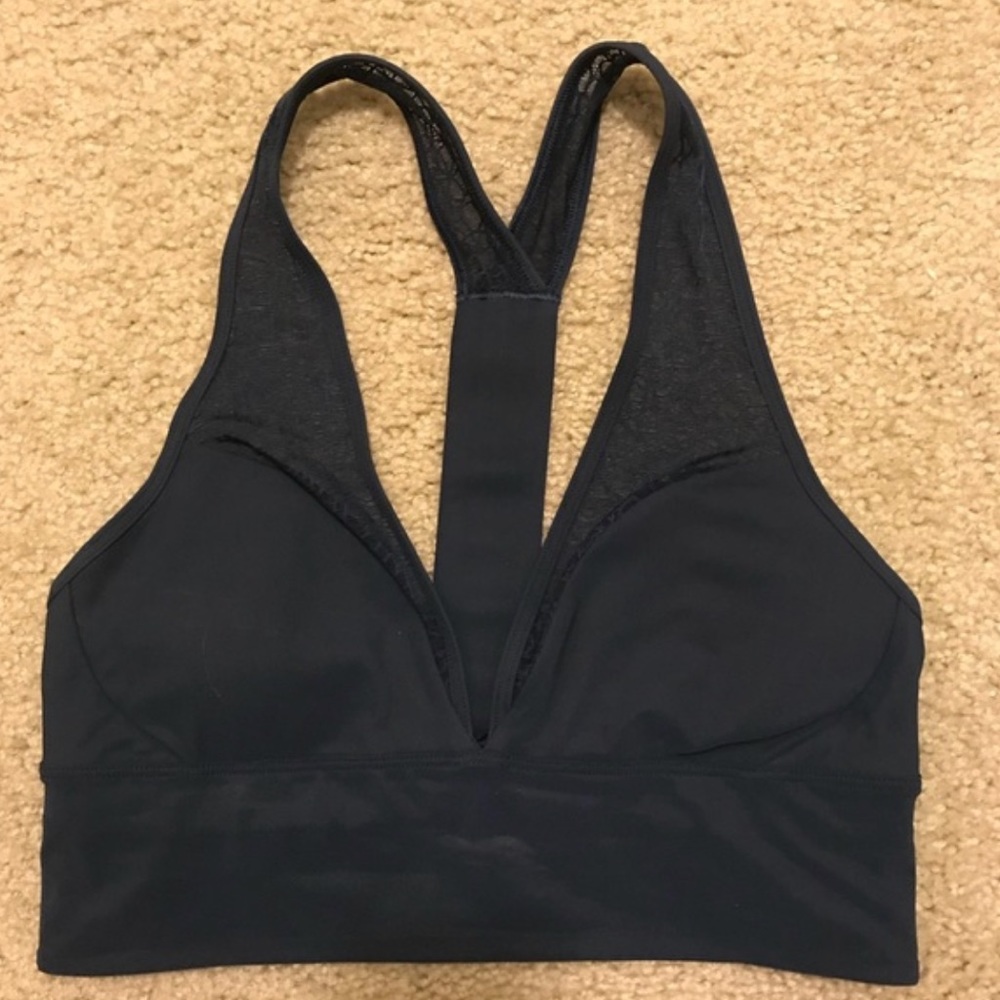 Lululemon deep plunge navy sports bra